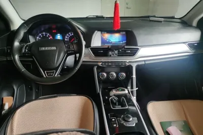 Haval H6 2017, 110100 км, за 29591.56 CNY