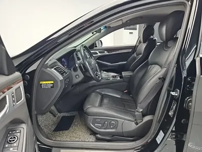 Hyundai Genesis 2016, 128456 км, за 10500000 KRW - фото 11