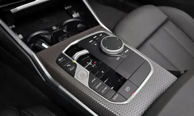 BMW 3-Series 2025, 8098 км, за 999990000 KRW - фото 9