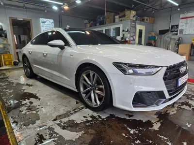 Audi A7 2020, 37000 км, за 49900000 KRW