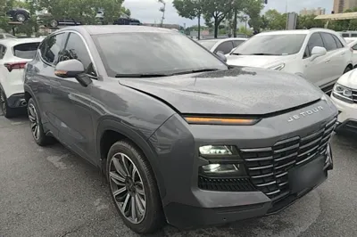 Jetour Dashing 2022, 35100 км, за 86510.96 CNY