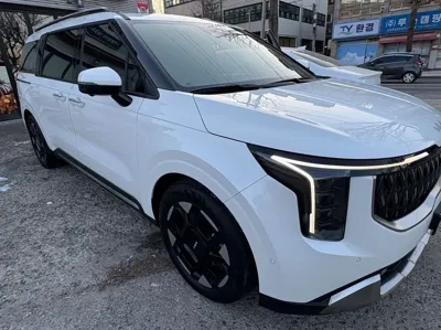 Kia Canival 2025, 40000 км, за 39620000 KRW - фото 3