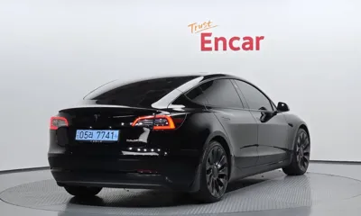 Tesla Model 3 2021, 51818 км, за 39900000 KRW