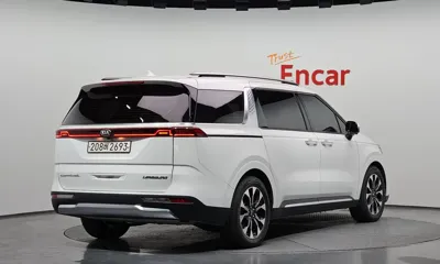Kia Canival 2021, 79991 км, за 27000000 KRW - фото 2