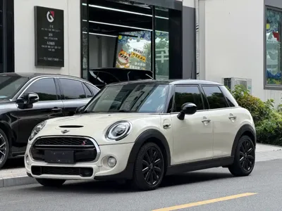 MINI MINI · 2019 год