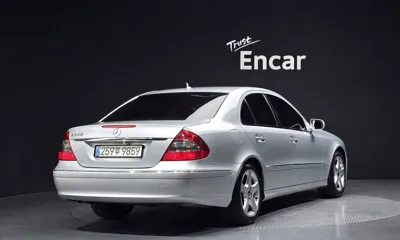 Mercedes-Benz E-Class 2009, 98236 км, за 6500000 KRW - фото 2