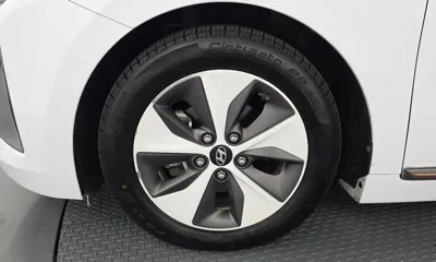 Hyundai Ioniq 2018, 109753 км, за 13500000 KRW - фото 5