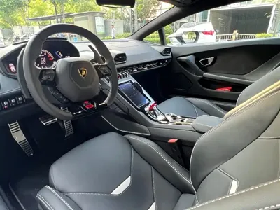 Lamborghini Huracán 2022, 29000 км, за 1850000 CNY