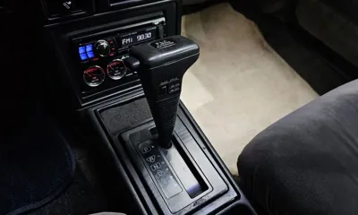 Hyundai Grandeur 1990, 199370 км, за 8900000 KRW - фото 9