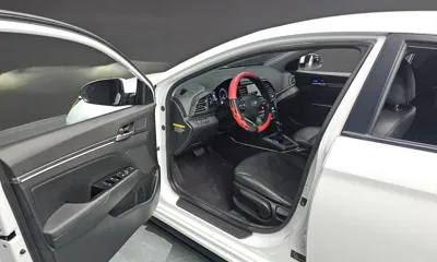 Hyundai Avante 2019, 127118 км, за 9800000 KRW - фото 10