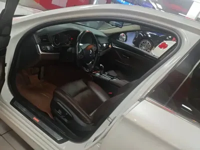 BMW 5 Series 2014, 85000 км, за 48000 CNY