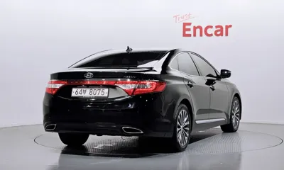 Hyundai Grandeur 2014, 119096 км, за 7000000 KRW
