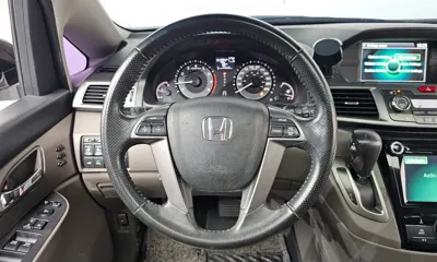 Honda Odyssey 2014, 141024 км, за 9700000 KRW - фото 13