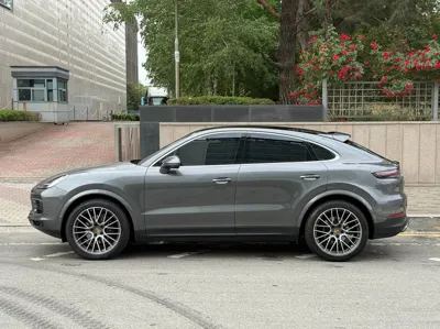 Porsche Cayenne 2023, 14000 км, за 110000000 KRW