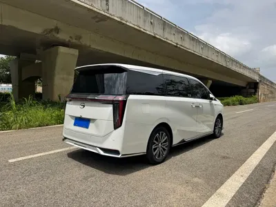 GAC Motor Trumpchi M8 2025, 10000 км, за 179800 CNY