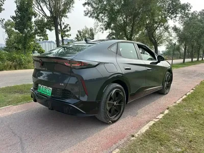 Volkswagen 06 2025, 50000 км, за 105800 CNY