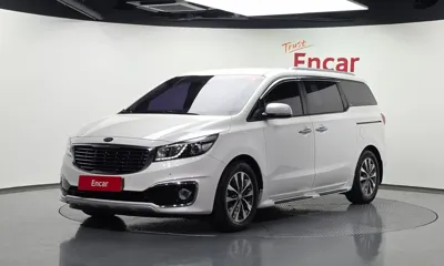 Kia Canival 2017, 174048 км, за 8700000 KRW - фото 1