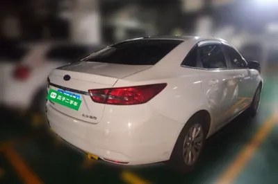 Ford Escort 2017, 156500 км, за 28377.6 CNY - фото 6