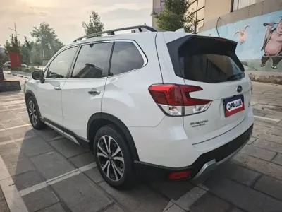 Subaru Forester 2021, 38000 км, за 165000 CNY