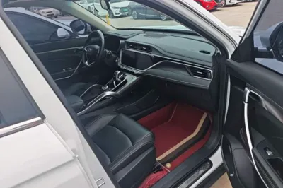 Geely Auto Emgrand X7 Sport 2020, 57800 км, за 61712.94 CNY - фото 19