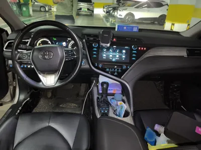 Toyota Camry 2019, 58099 км, за 105971.64 CNY - фото 10