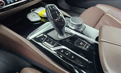 BMW 5-Series 2022, 56148 км, за 41900000 KRW - фото 9