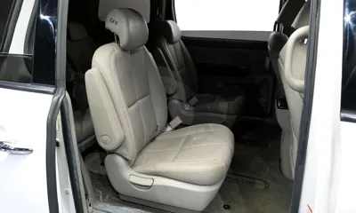 Kia Canival 2019, 173017 км, за 9900000 KRW - фото 11