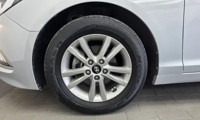 Hyundai Sonata 2017, 137838 км, за 6490000 KRW - фото 5