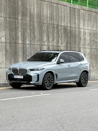 BMW X5 2025, 9700 км, за 135000000 KRW