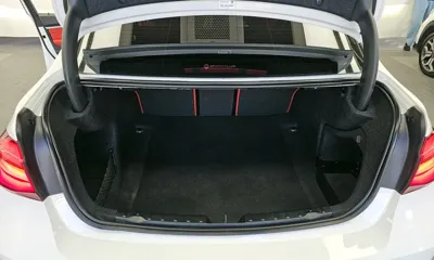 BMW 3-Series 2018, 76082 км, за 19390000 KRW - фото 20