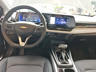 Chevrolet Monza 2024, 33600 км, за 53500 CNY - фото 10