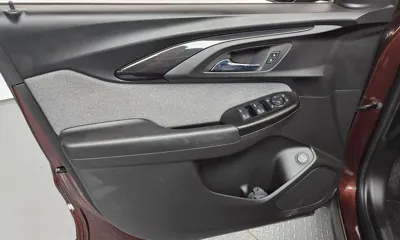 ChevroletGMDaewoo Trailblazer 2022, 76857 км, за 15700000 KRW - фото 24