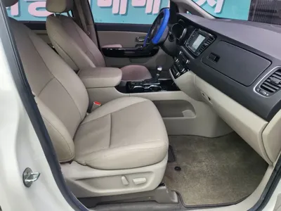 Kia Canival 2019, 56487 км, за 16500000 KRW - фото 19