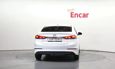 Hyundai Avante 2016, 111581 км, за 8900000 KRW