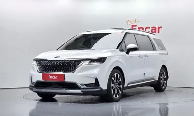 Kia Canival · 2021 год
