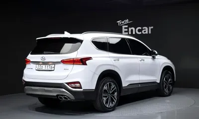 Hyundai Santafe 2019, 100239 км, за 19200000 KRW
