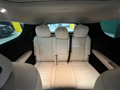 Li Auto Li MEGA 2025, 8000 км, за 489799 CNY - фото 6
