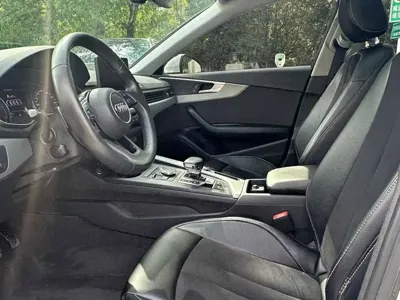 Audi A4L 2019, 68300 км, за 112300 CNY - фото 17