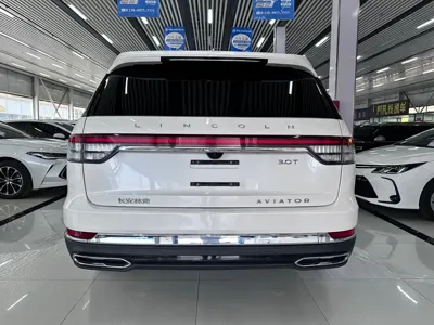 Lincoln Aviator 2023, 71000 км, за 248900 CNY - фото 5