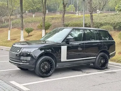 Land Rover Range Rover · 2015 год