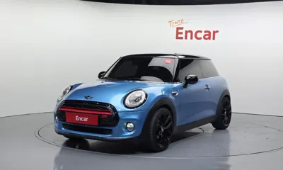 MINI Cooper · 2018 год