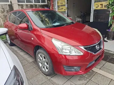Nissan Tiida 2015, 60599 км, за 28000 CNY