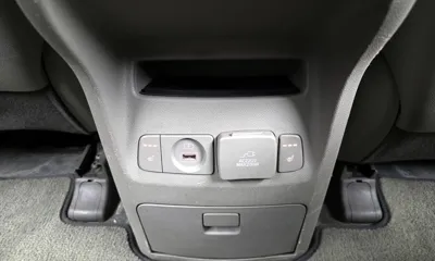 Kia Canival 2019, 184655 км, за 9900000 KRW - фото 19