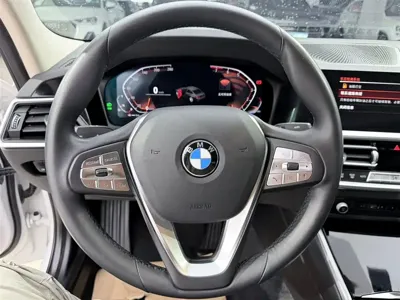 BMW 3 Series 2021, 46000 км, за 183800 CNY - фото 11