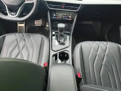 Volkswagen Tiguan L 2023, 23600 км, за 136200 CNY - фото 16