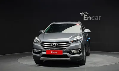 Hyundai Santafe 2018, 64126 км, за 33000000 KRW