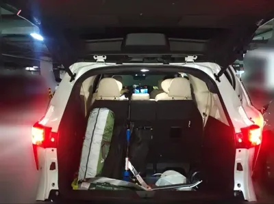 Toyota Sienna 2022, 48300 км, за 238000 CNY - фото 17