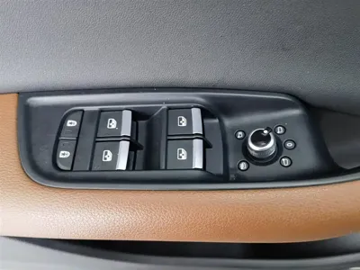 Audi Q7 2021, 92100 км, за 259800 CNY - фото 9