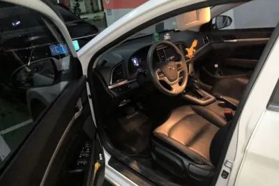 Hyundai Elantra (6th Generation 2018, 78400 км, за 49169.71 CNY - фото 19