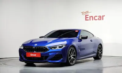 BMW 8-Series · 2022 год